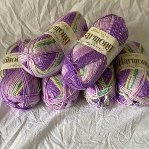 DK weight yarn | sweater quantity